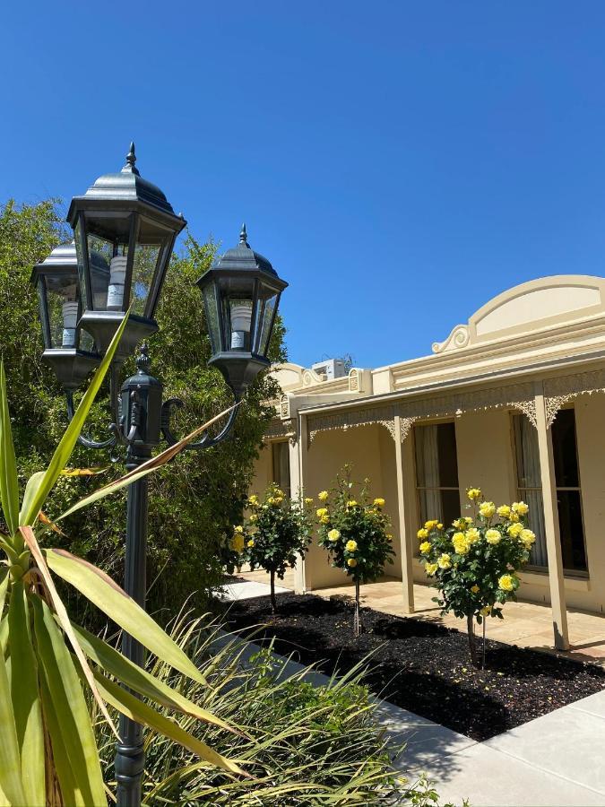 Acacia Terraces Aparthotel Echuca Exterior foto